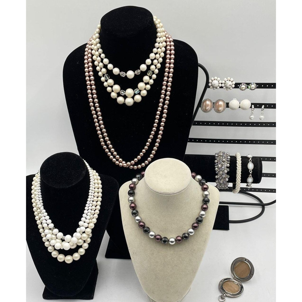 Assorted Faux Pearls And More - Beaded Jewelry Lot (1Lb 3.4oz)